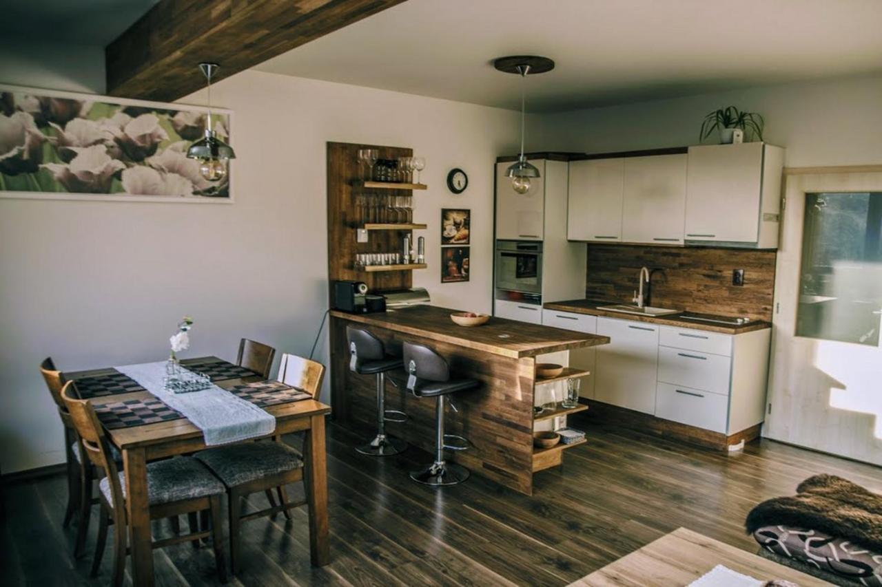 Apartman II טרצ'ובה מראה חיצוני תמונה